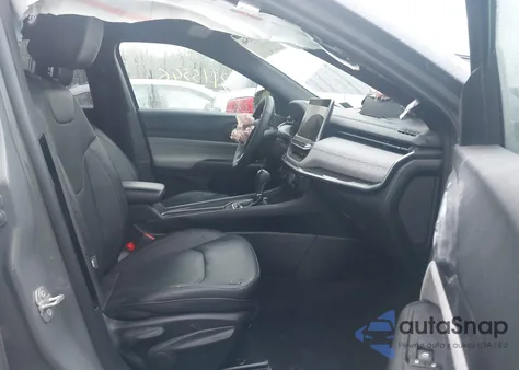 2023 Jeep Compass Latitude Lux Fwd from USA, damaged, VIN 3C4NJDFN6PT571535